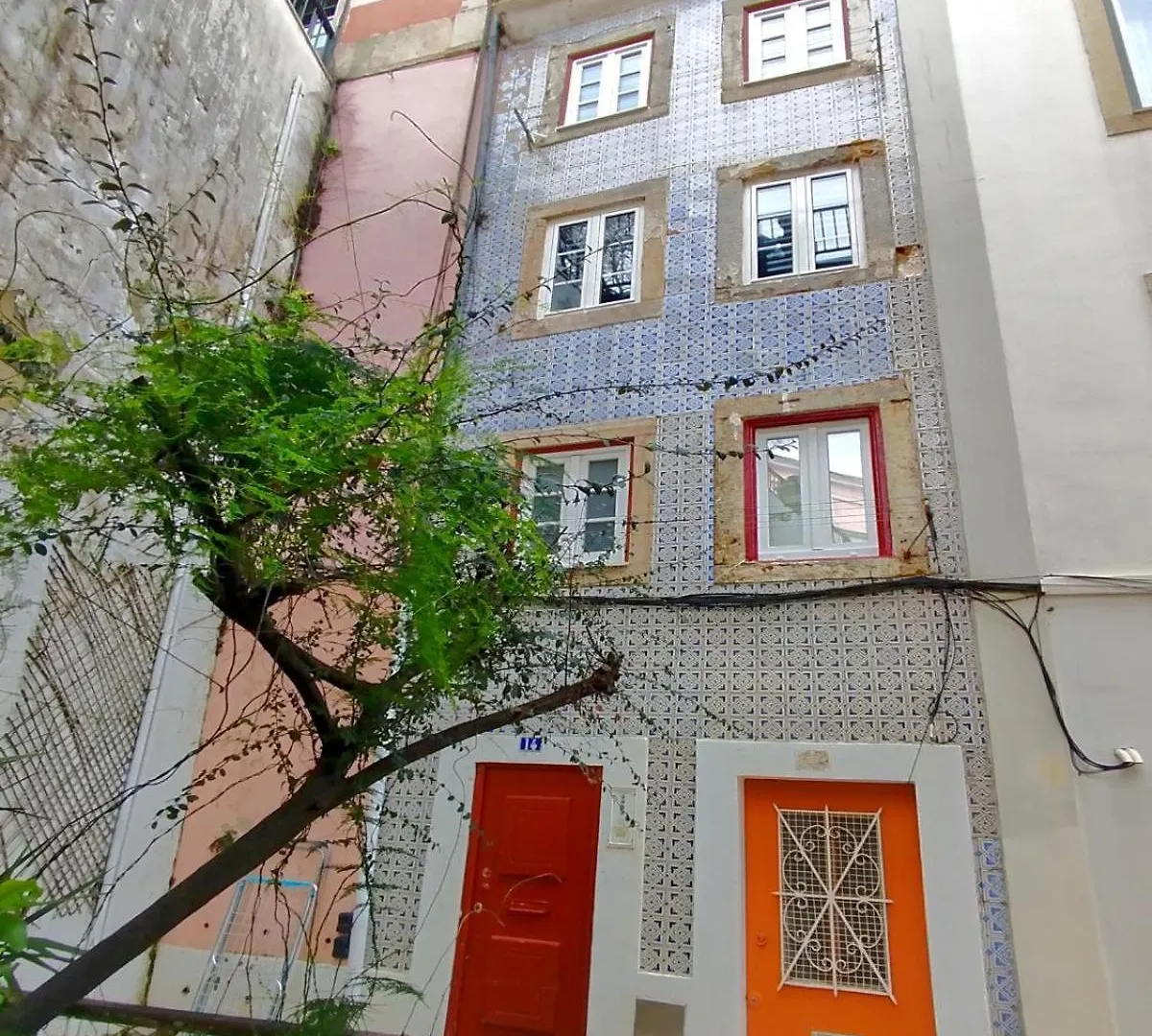 Appartamento Cosy Flat In The Center Lisbona
