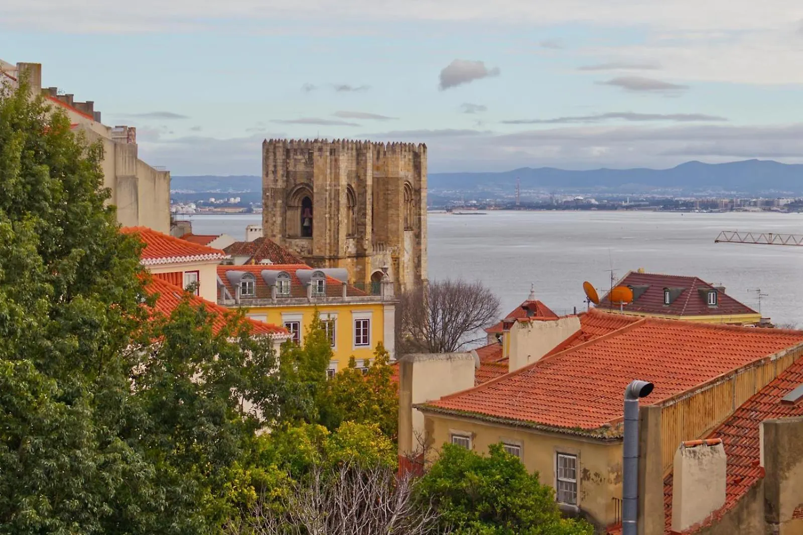 Cosy Flat In The Center Apartment Lisbon Portugal